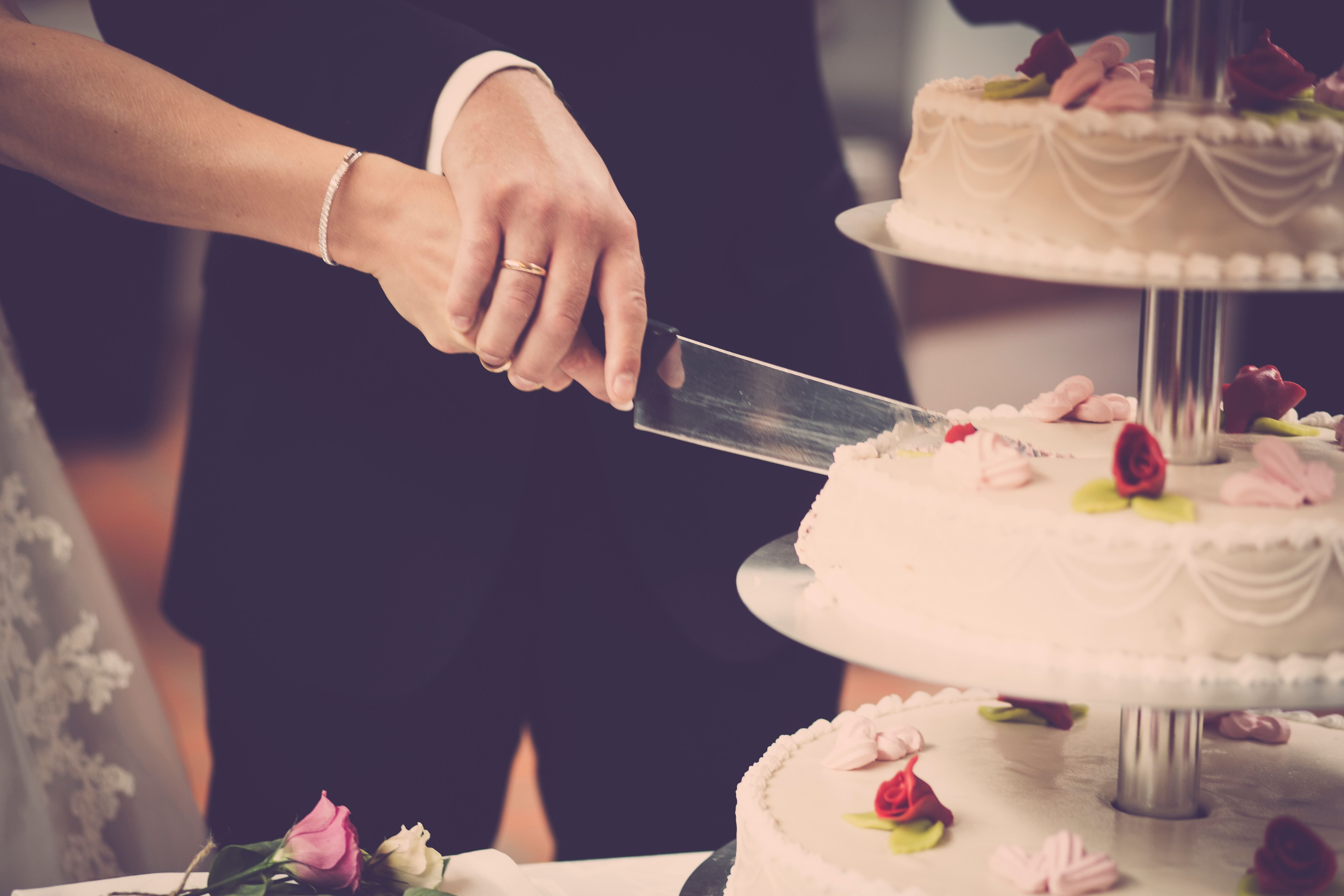 Comment bien choisir son gâteau de mariage ?