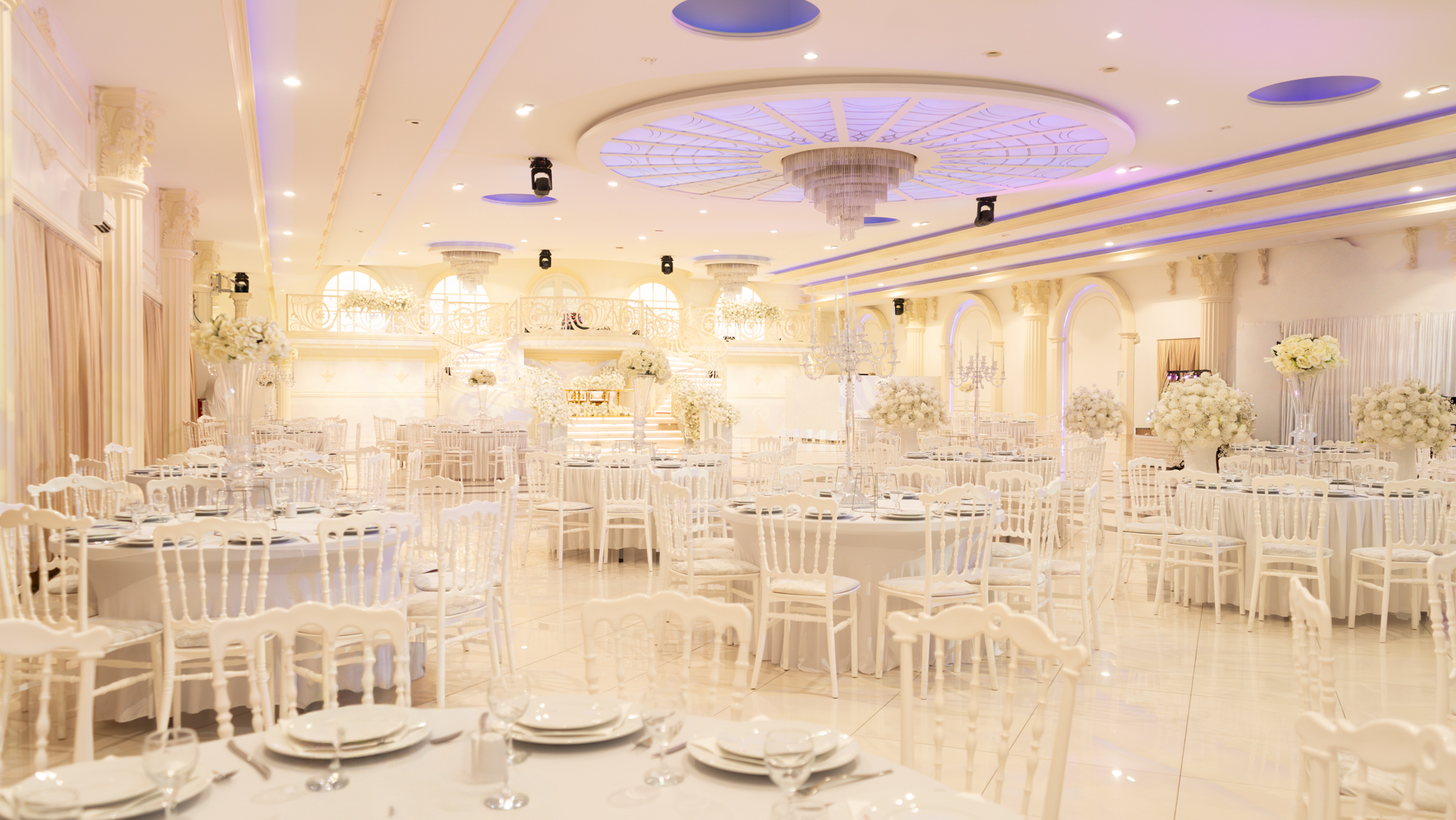 Le Palais 77